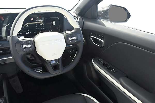 2025 Kia K4 GT-Line CL4m