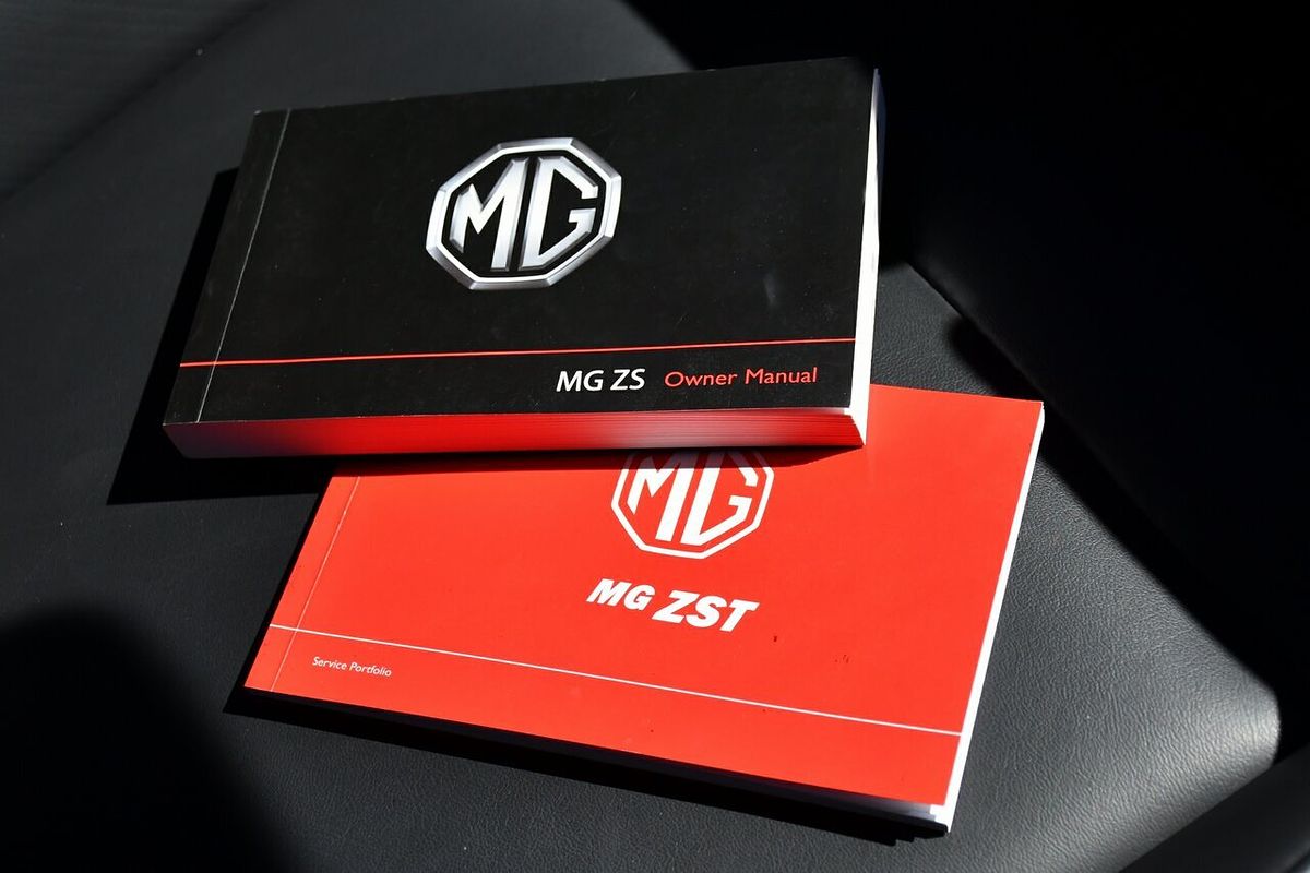 2024 MG ZST Essence