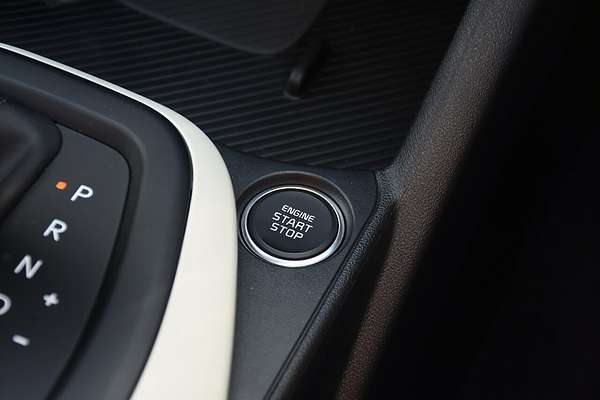 2025 Kia K4 GT-Line CL4m