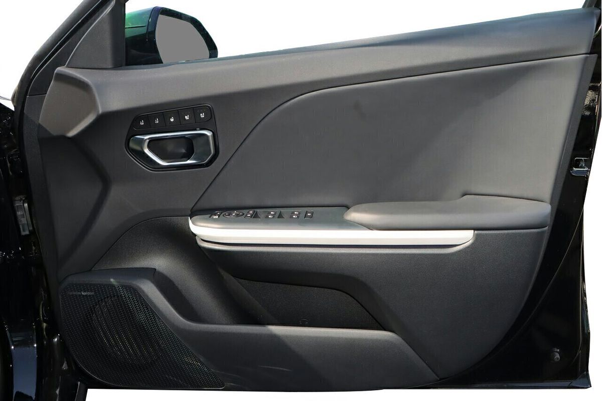 2025 Kia K4 GT-Line CL4m