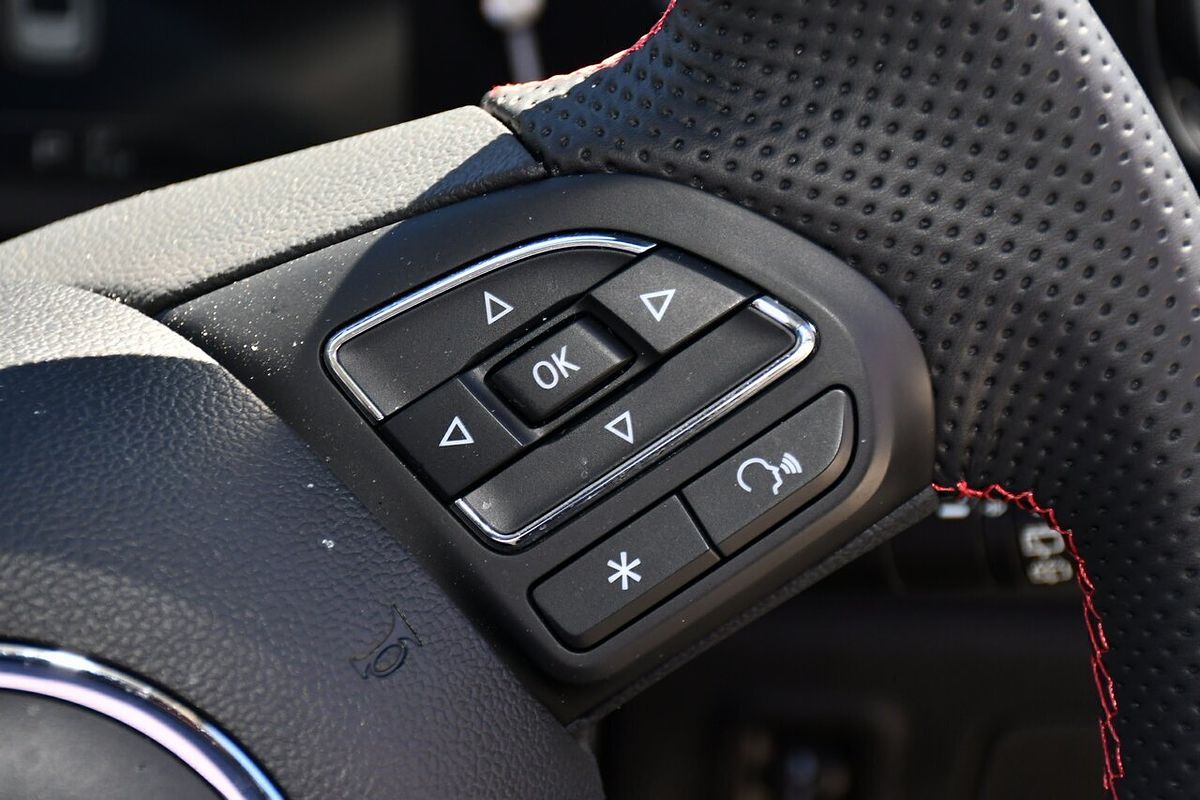 2024 MG HS Vibe SAS23