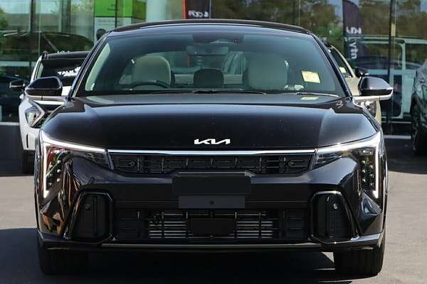 2025 Kia K4 GT-Line CL4m