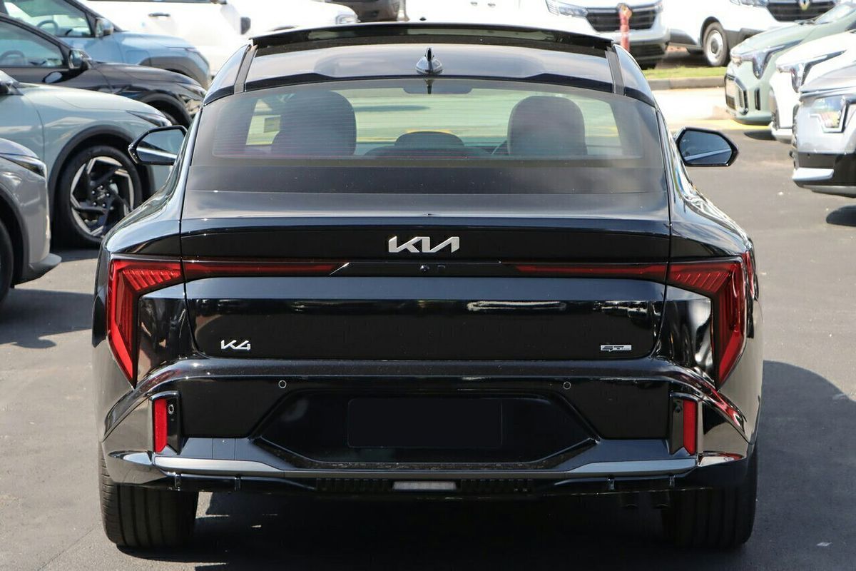 2025 Kia K4 GT-Line CL4m