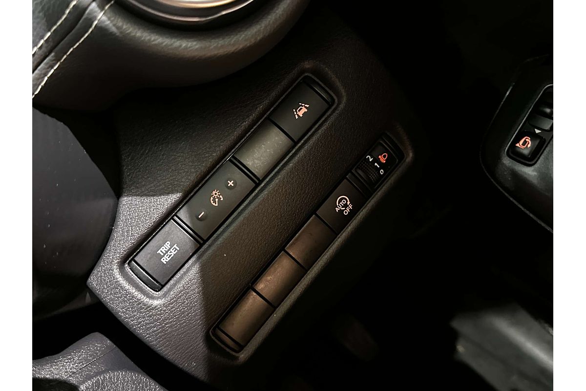 2020 Nissan JUKE ST-L F16