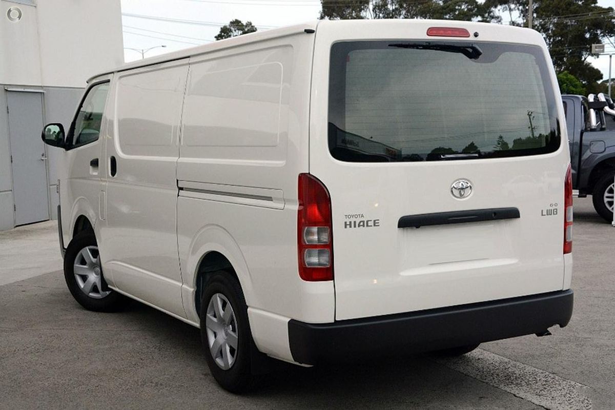 2013 Toyota Hiace TRH201R LWB