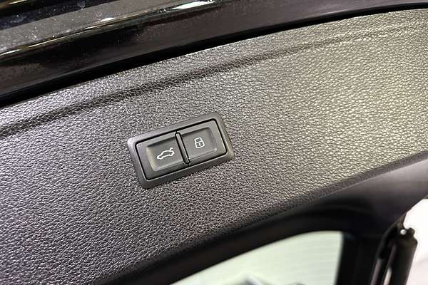 2020 Audi Q5 45 TFSI sport FY