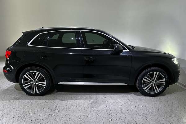 2020 Audi Q5 45 TFSI sport FY