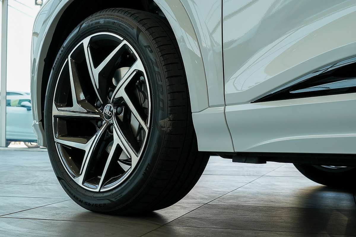 2025 Audi Q6 e-tron GF