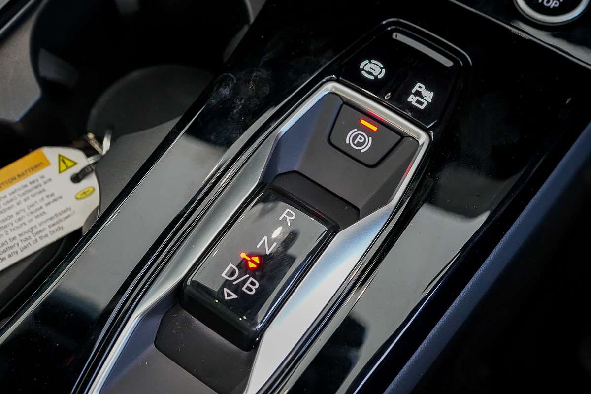 2025 Audi Q6 e-tron GF