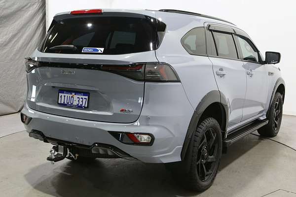 2025 Isuzu MU-X X-TERRAIN