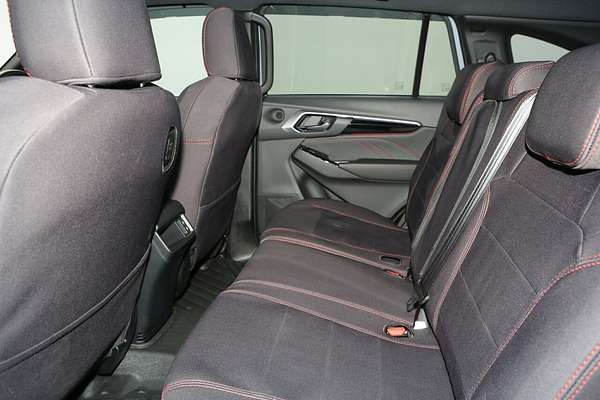 2025 Isuzu MU-X X-TERRAIN