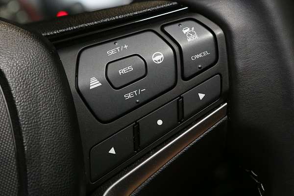 2025 Isuzu MU-X X-TERRAIN