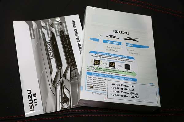 2025 Isuzu MU-X X-TERRAIN