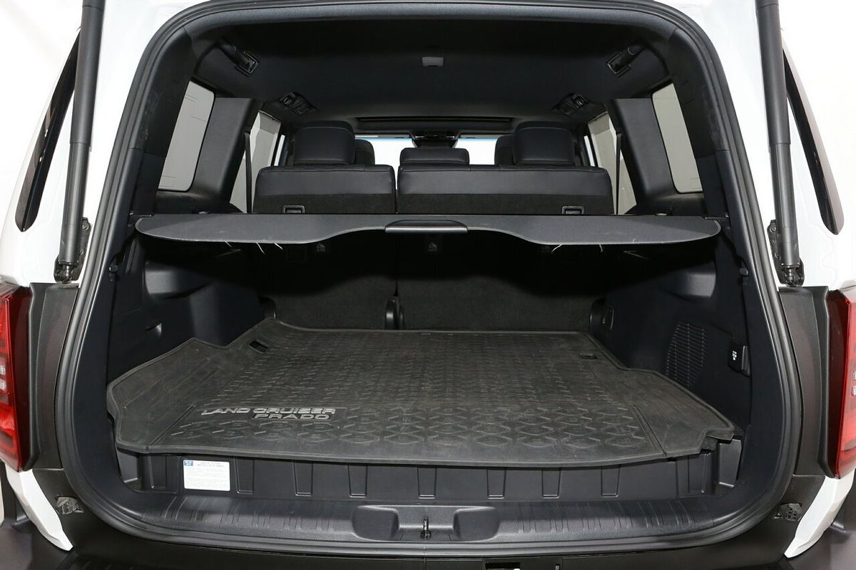 2024 Toyota Landcruiser Prado Altitude GDJ251R