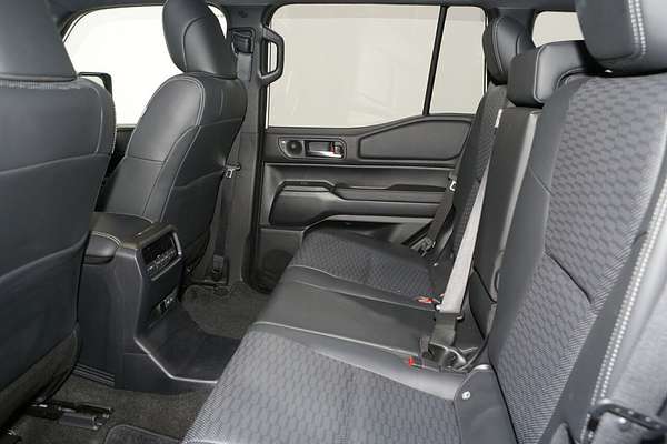 2024 Toyota Landcruiser Prado Altitude GDJ251R