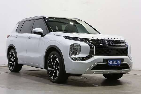 2023 Mitsubishi Outlander Exceed ZM