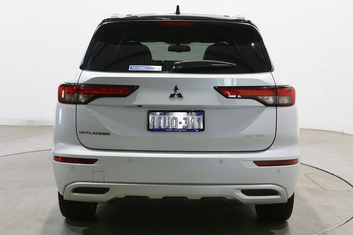 2023 Mitsubishi Outlander Exceed ZM