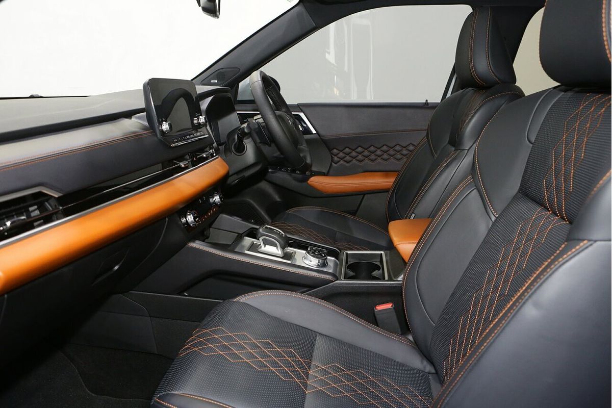 2023 Mitsubishi Outlander Exceed ZM