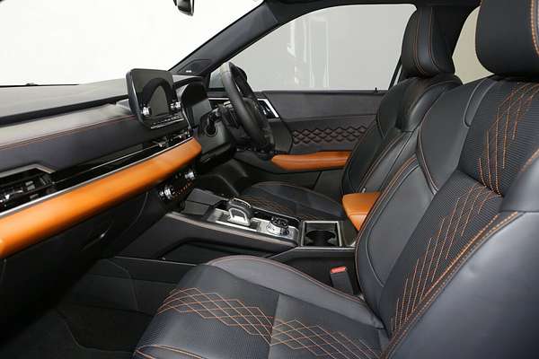 2023 Mitsubishi Outlander Exceed ZM