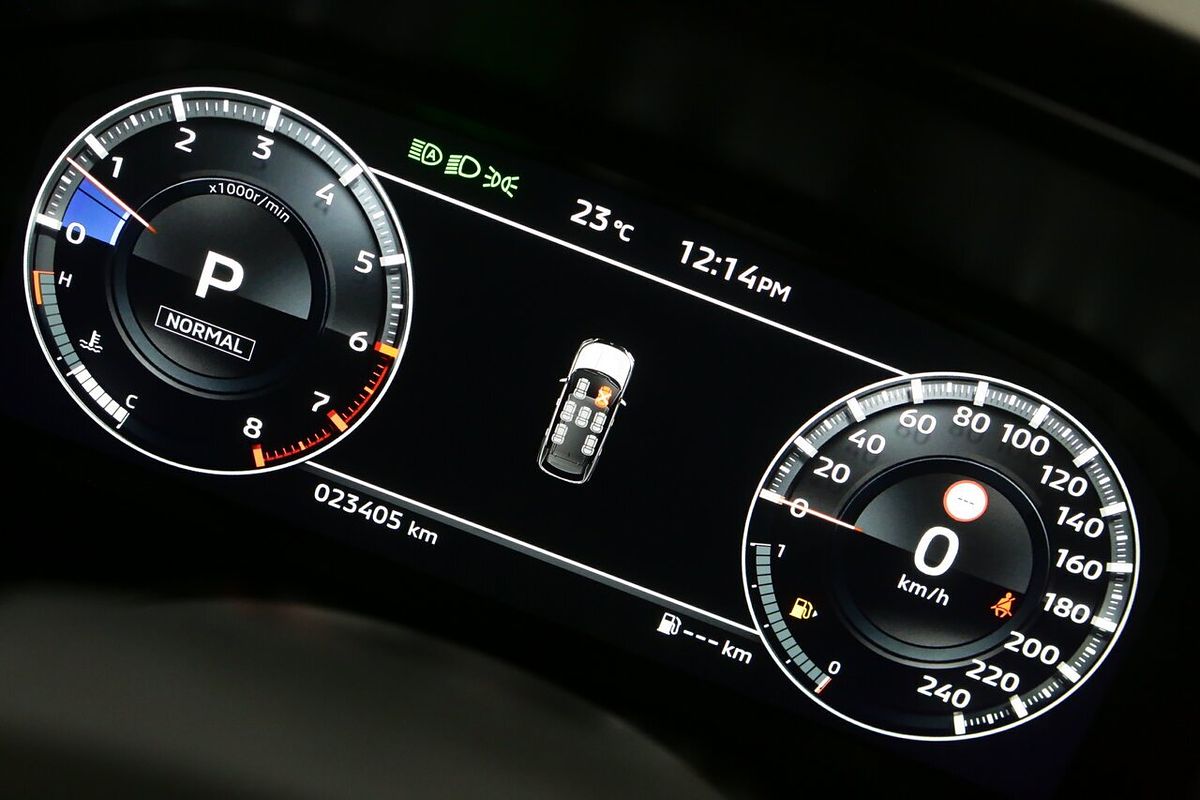 2023 Mitsubishi Outlander Exceed ZM