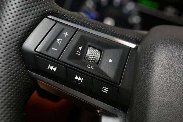 2023 Mitsubishi Outlander Exceed ZM