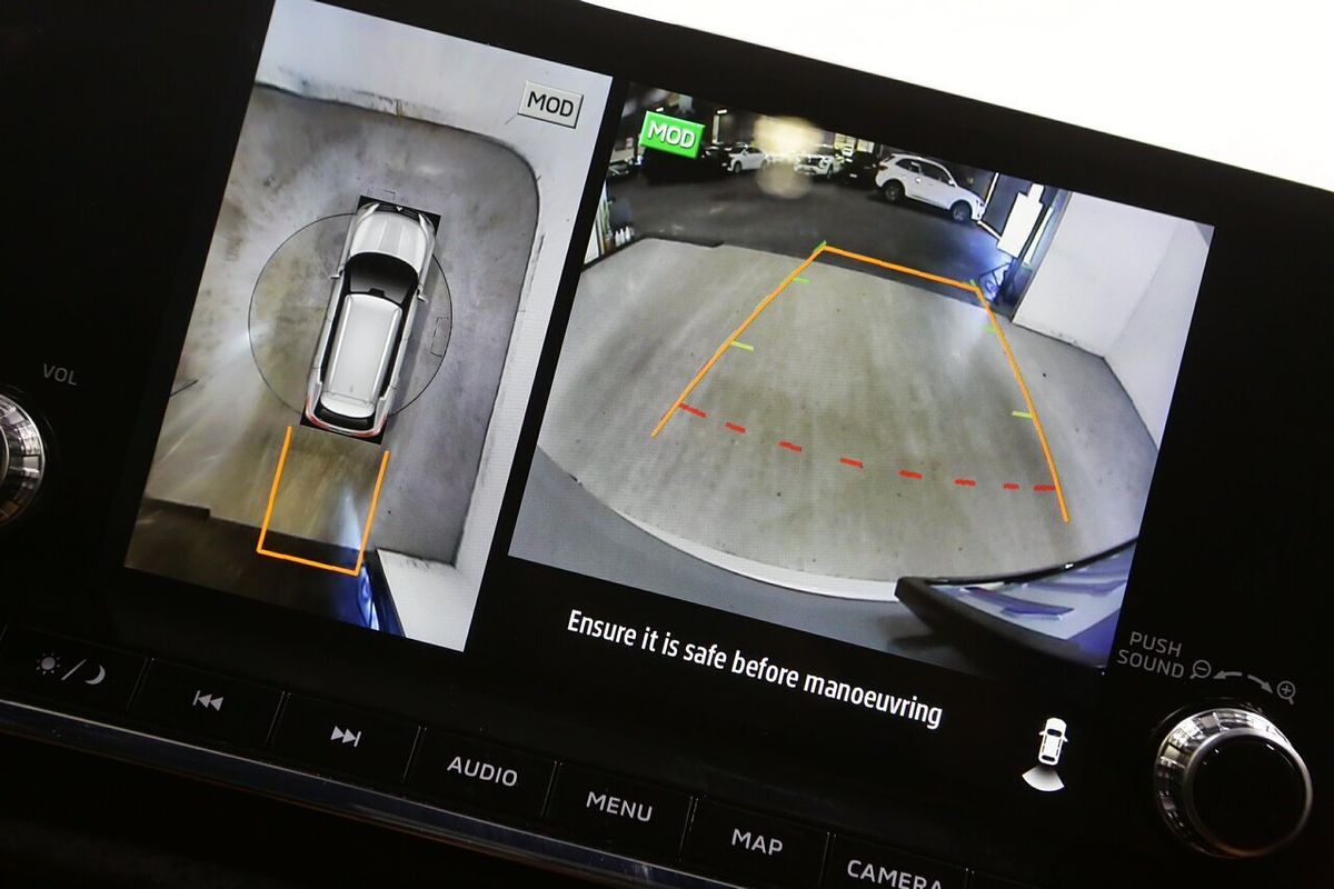 2023 Mitsubishi Outlander Exceed ZM