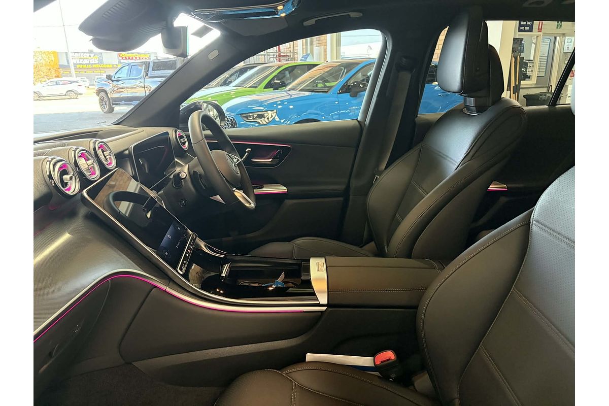 2025 Mercedes-Benz GLC-Class GLC200 X254