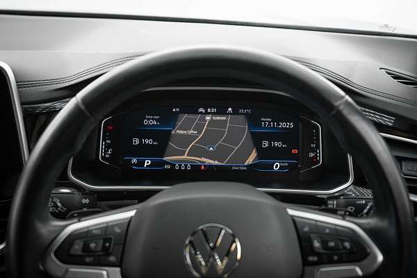 2023 Volkswagen T-Roc 140TSI R-Line D11