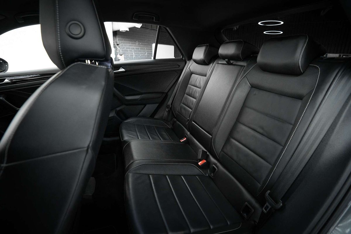 2023 Volkswagen T-Roc 140TSI R-Line D11