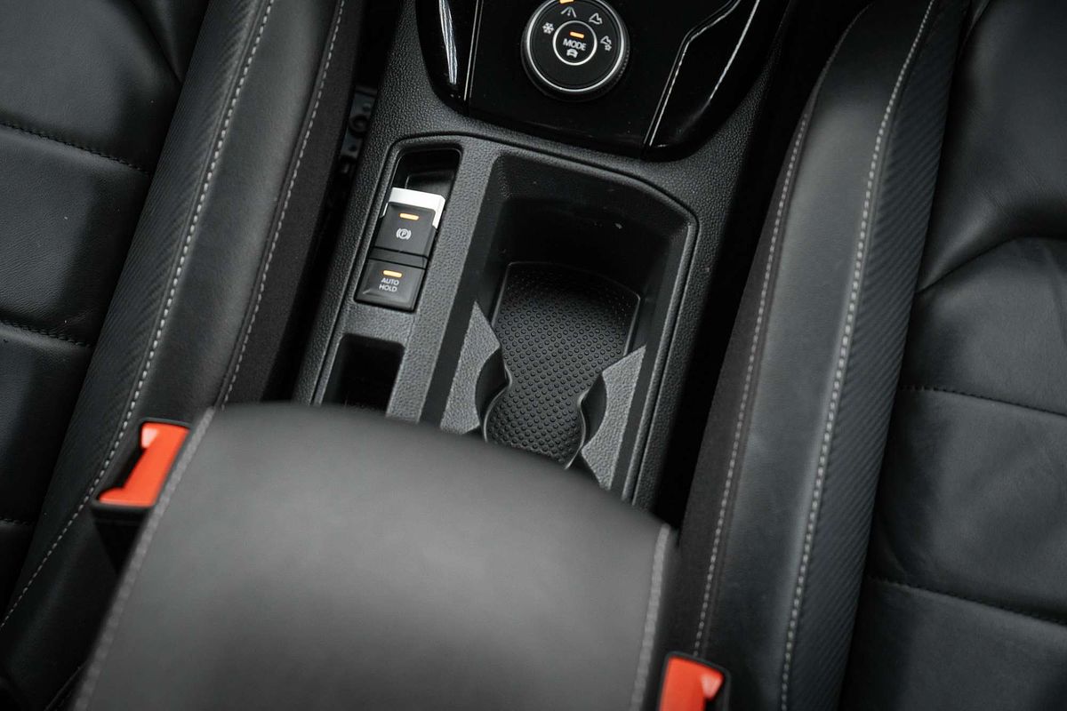 2023 Volkswagen T-Roc 140TSI R-Line D11