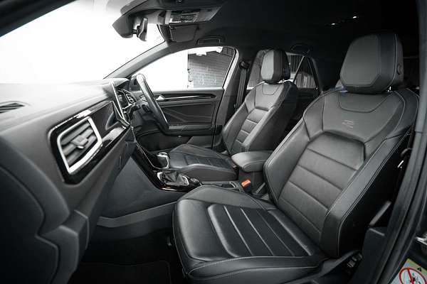 2023 Volkswagen T-Roc 140TSI R-Line D11