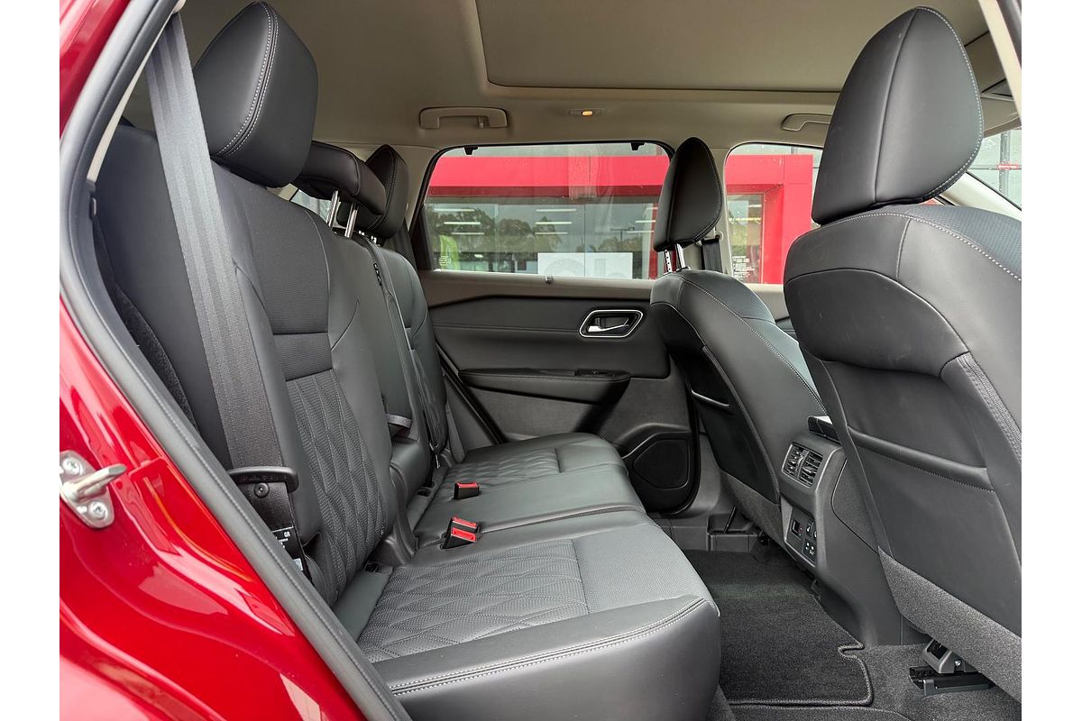 2024 Nissan X-TRAIL Ti-L T33