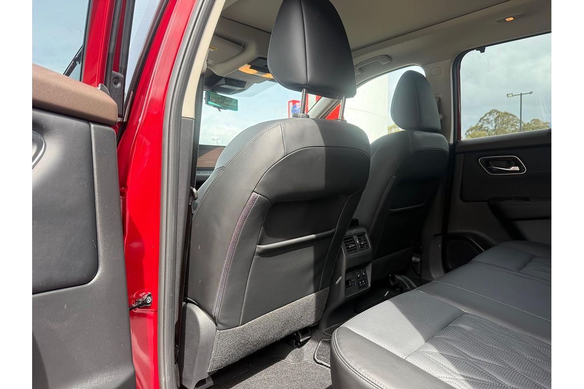 2024 Nissan X-TRAIL Ti-L T33