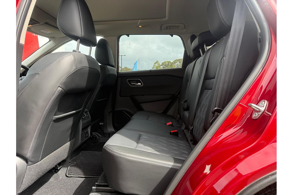 2024 Nissan X-TRAIL Ti-L T33