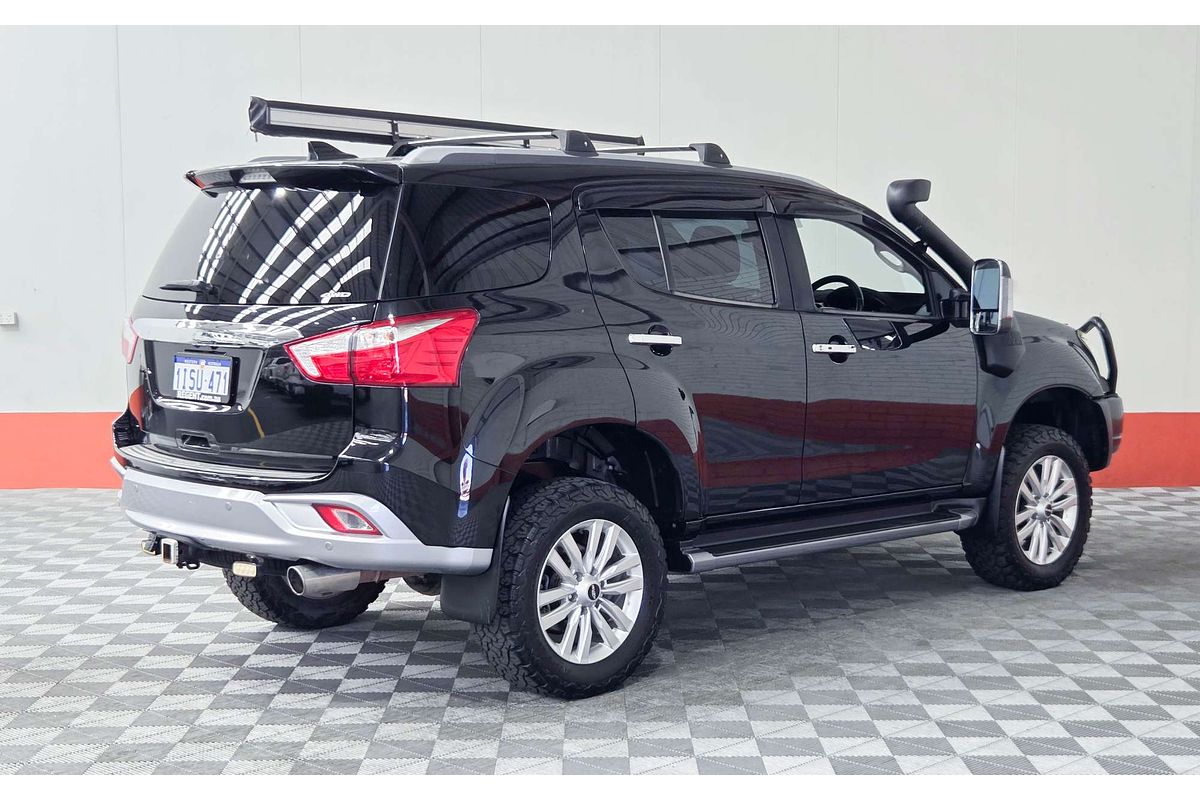 2018 Isuzu MU-X LS-T