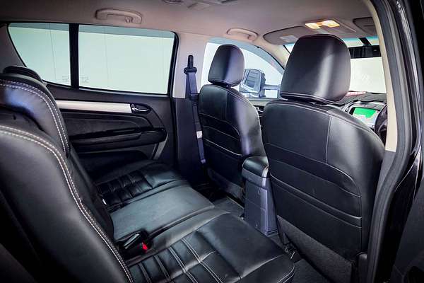 2018 Isuzu MU-X LS-T