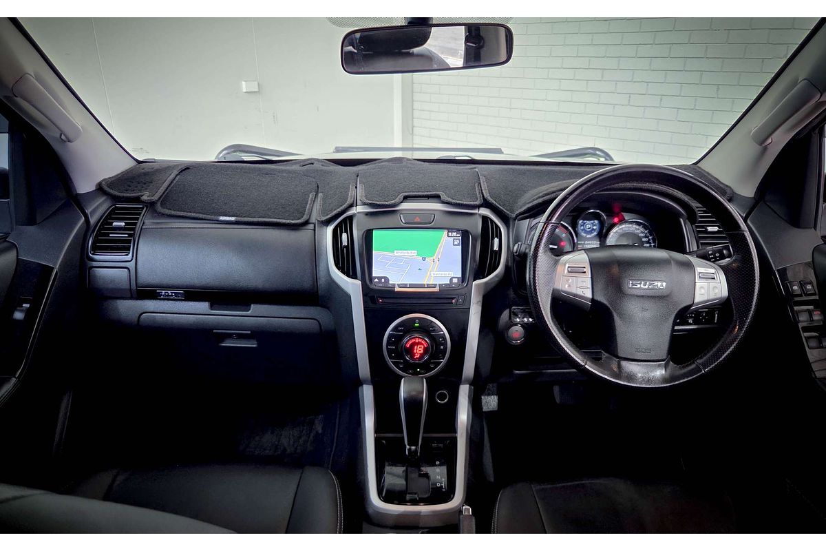 2018 Isuzu MU-X LS-T