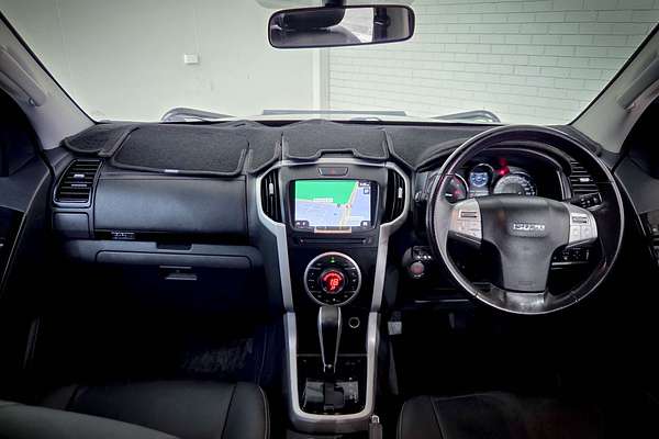 2018 Isuzu MU-X LS-T