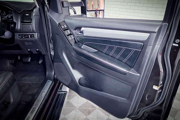 2018 Isuzu MU-X LS-T