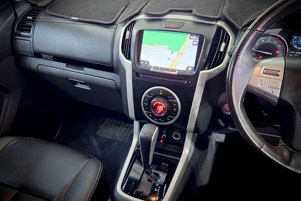 2018 Isuzu MU-X LS-T