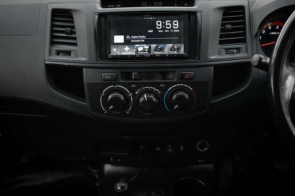 2014 Toyota Hilux SR KUN26R 4X4