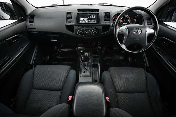 2014 Toyota Hilux SR KUN26R 4X4