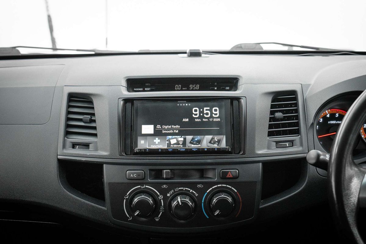 2014 Toyota Hilux SR KUN26R 4X4