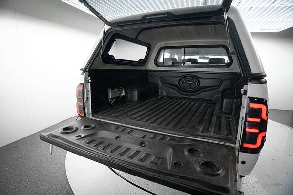 2014 Toyota Hilux SR KUN26R 4X4