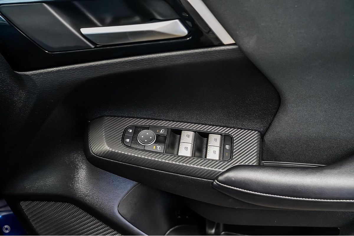 2025 Mitsubishi Outlander ES ZM