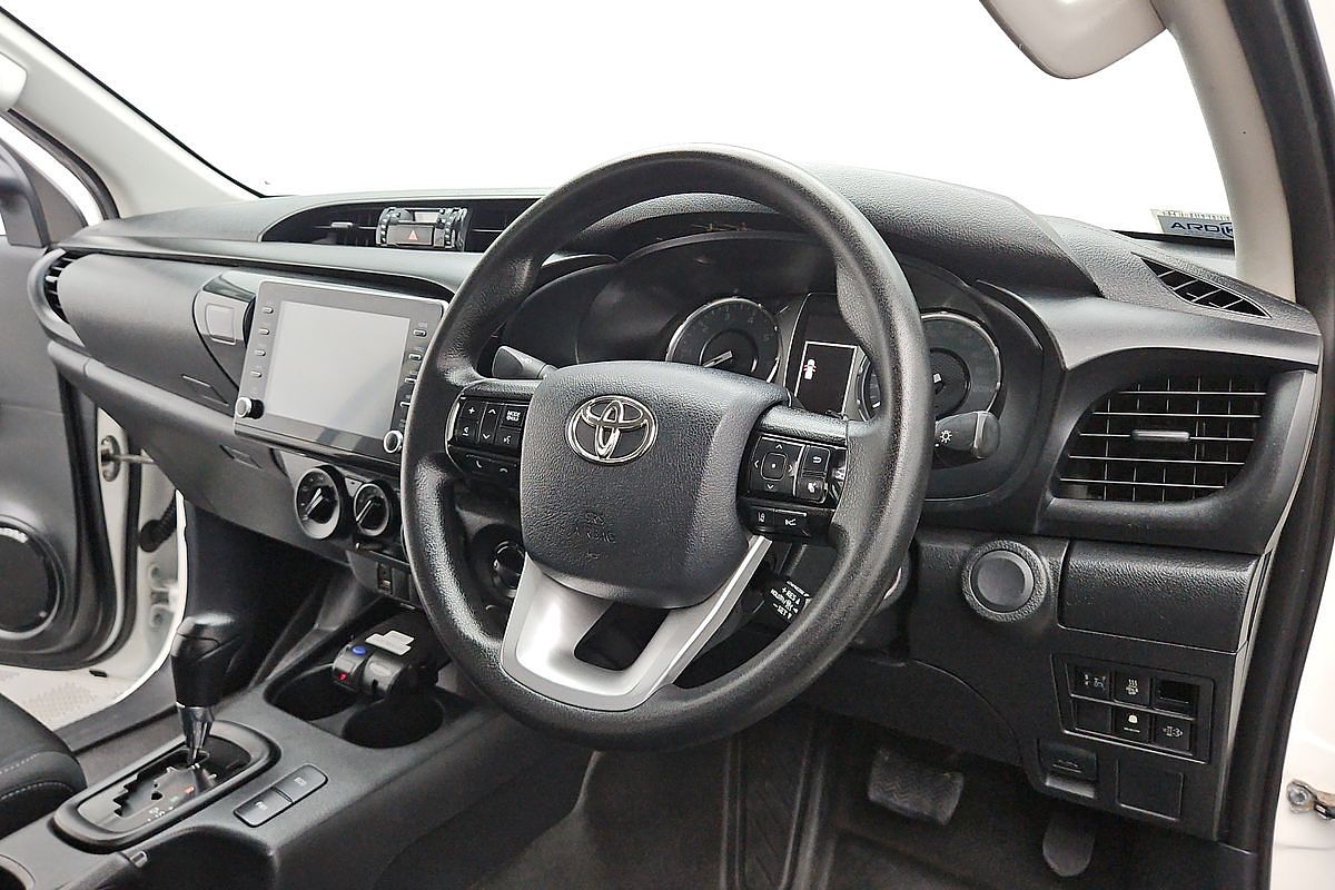 2021 Toyota Hilux SR GUN126R 4X4