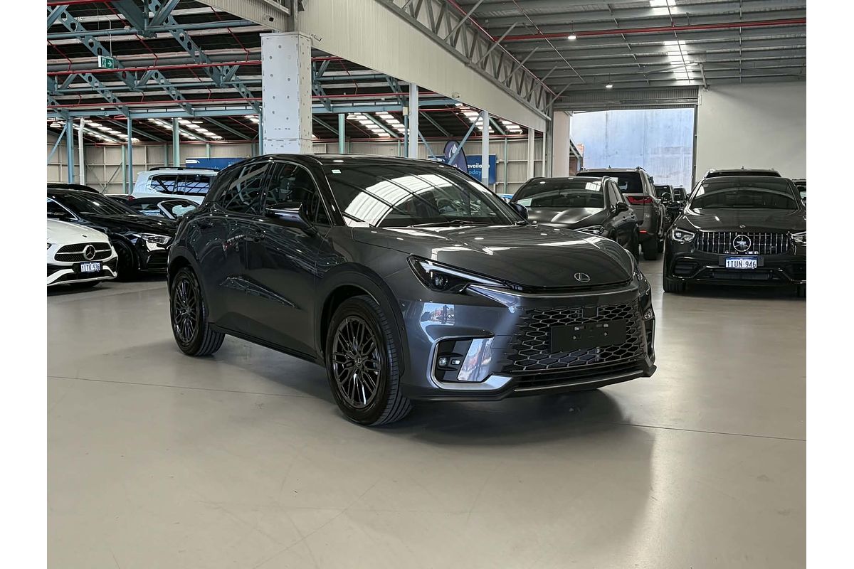 2024 Lexus LBX Sports Luxury MAYH10R