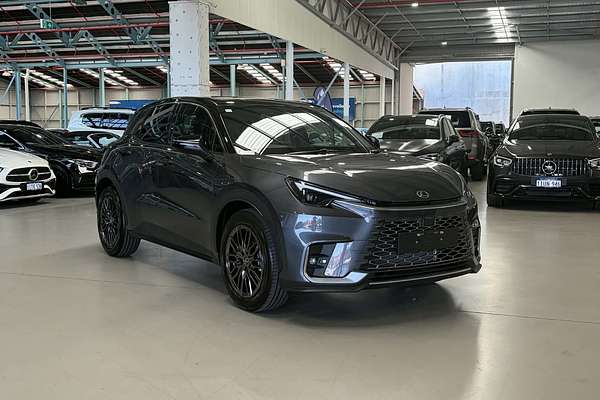 2024 Lexus LBX Sports Luxury MAYH10R