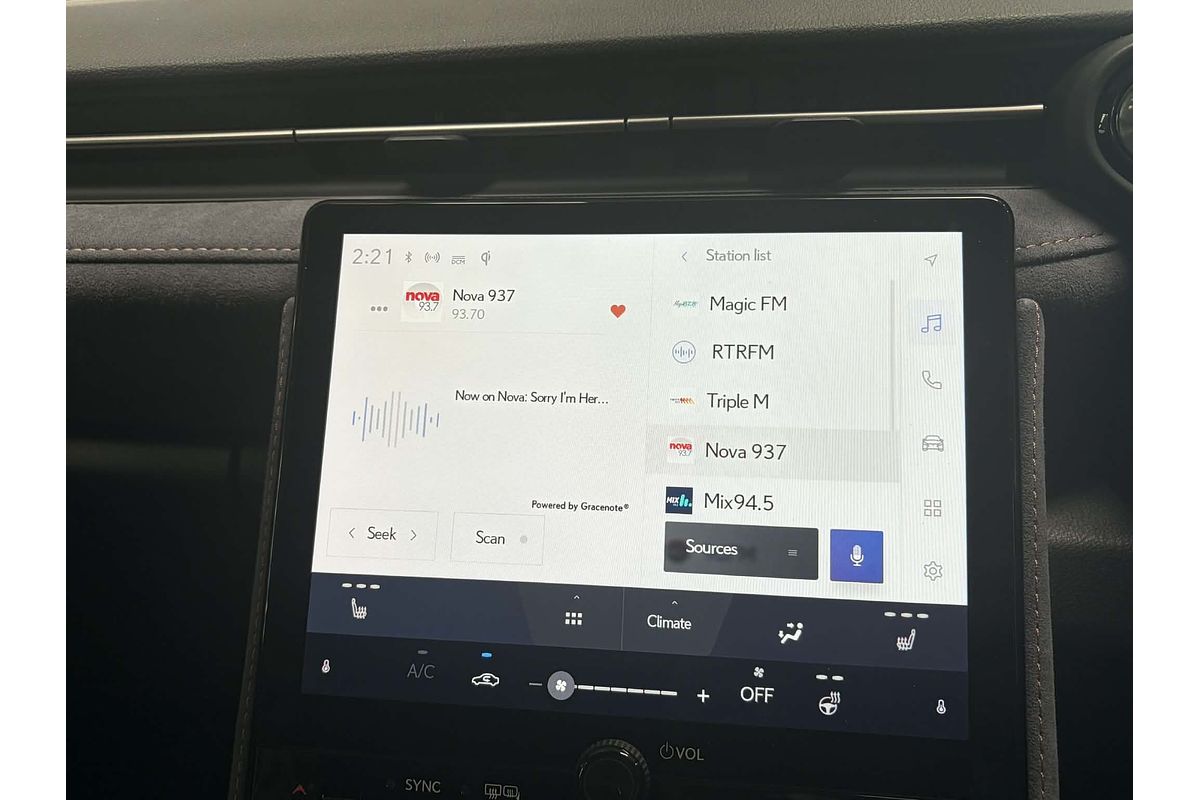 2024 Lexus LBX Sports Luxury MAYH10R