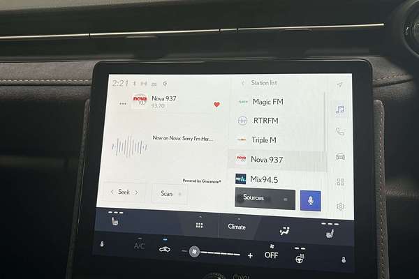 2024 Lexus LBX Sports Luxury MAYH10R